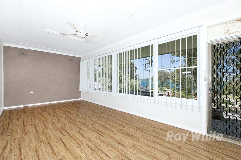 77 Skye Point Road, Coal Point - Thumbnail 4
