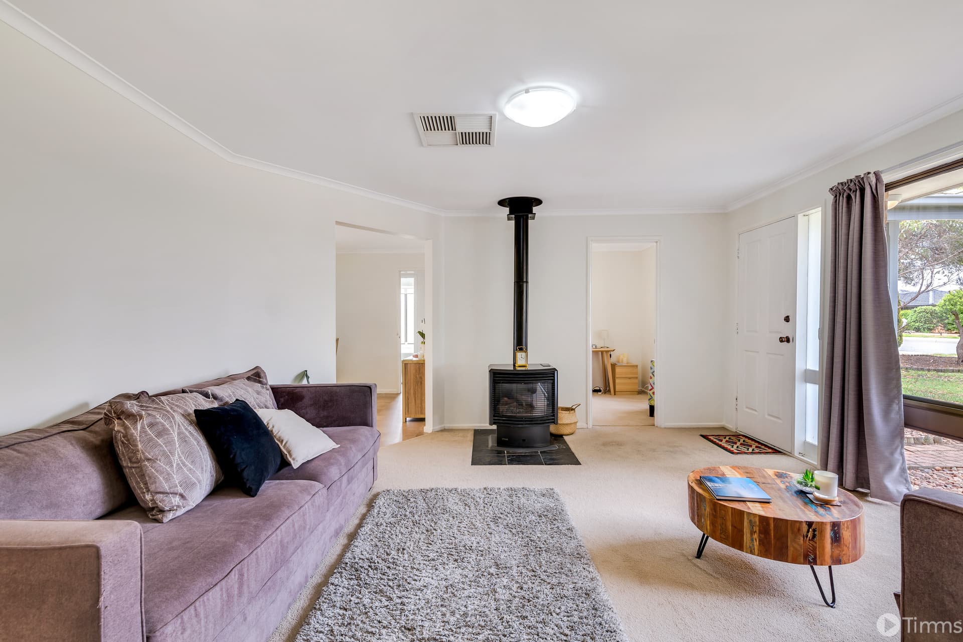 19 French Crescent, Trott Park - Thumbnail 3