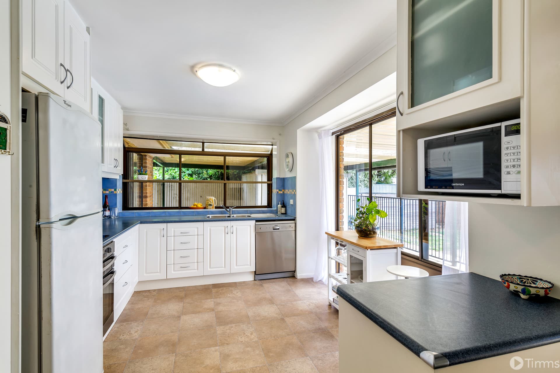 19 French Crescent, Trott Park - Thumbnail 8