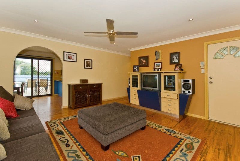 21   Parklands Drive, BORONIA HEIGHTS QLD 4124, Boronia Heights - Thumbnail 3