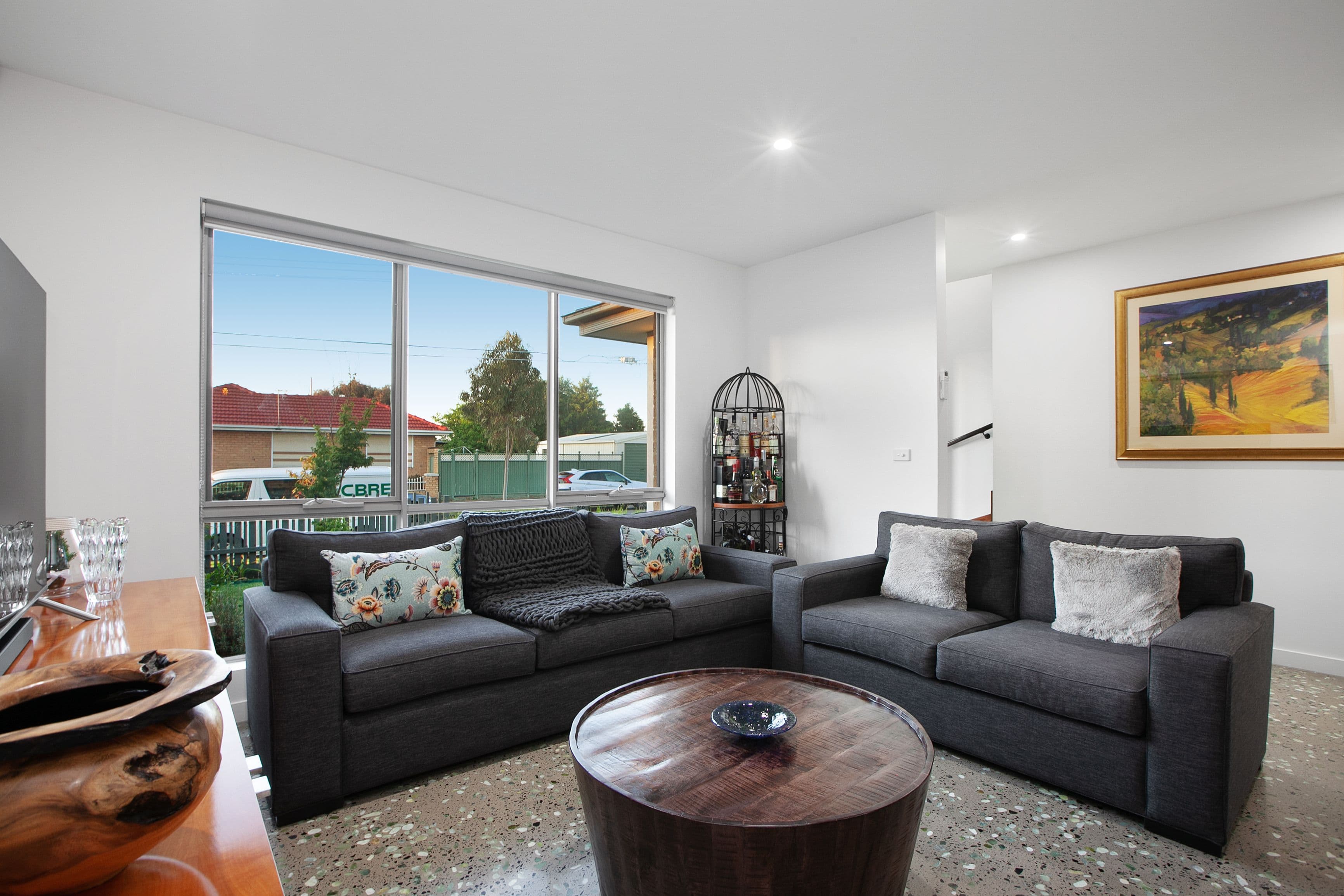 24 Lucille Avenue, Reservoir VIC 3073, Reservoir - Thumbnail 2