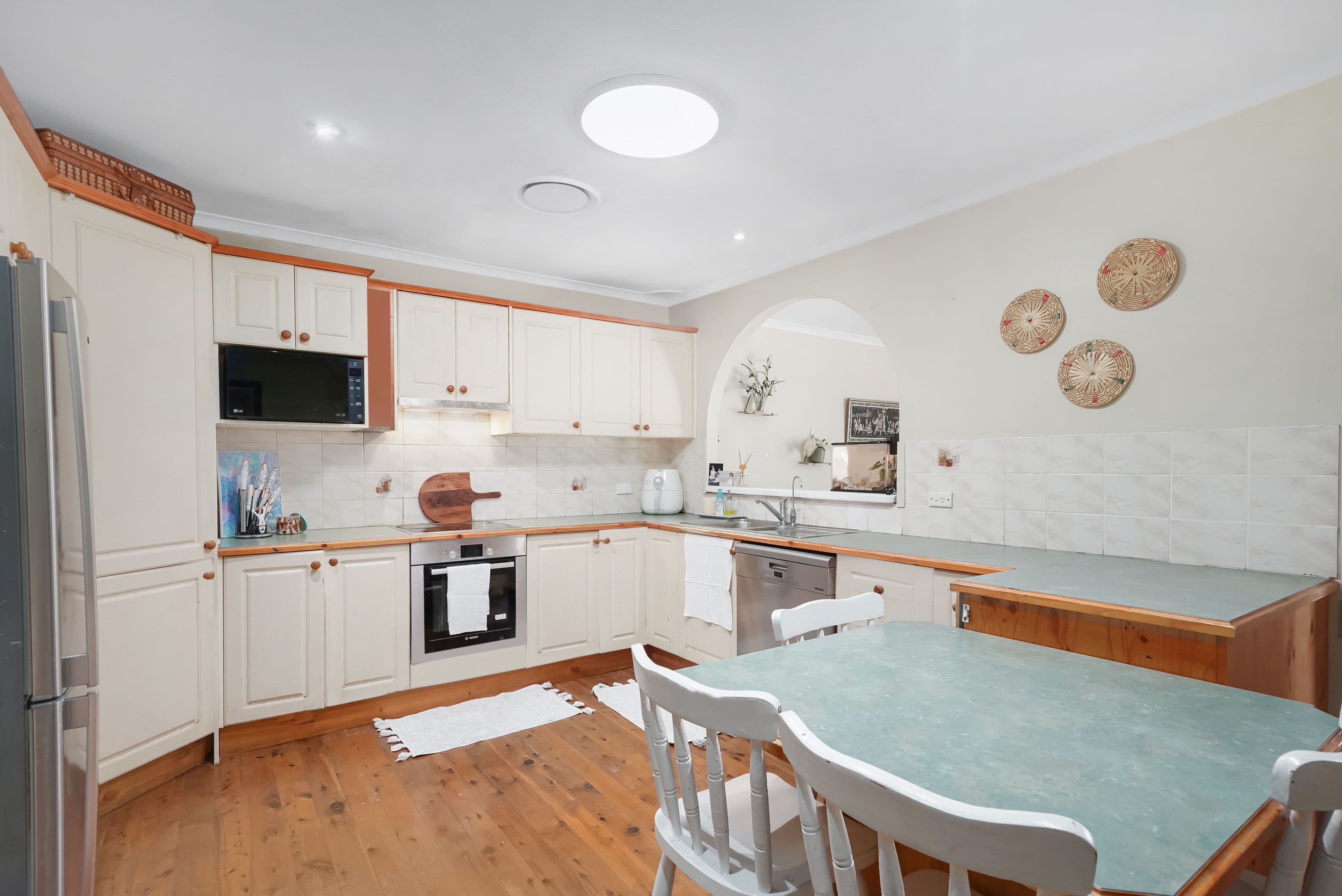 6 Singer Place, Ingleburn NSW 2565, Ingleburn - Thumbnail 2