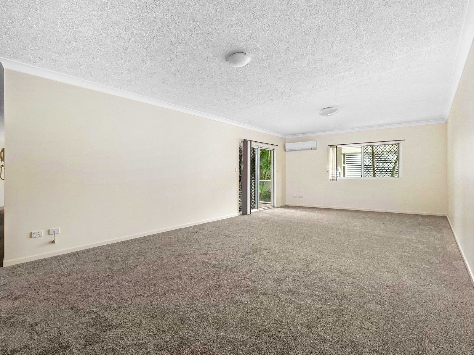 8 Sharon Court, Casino - Thumbnail 3
