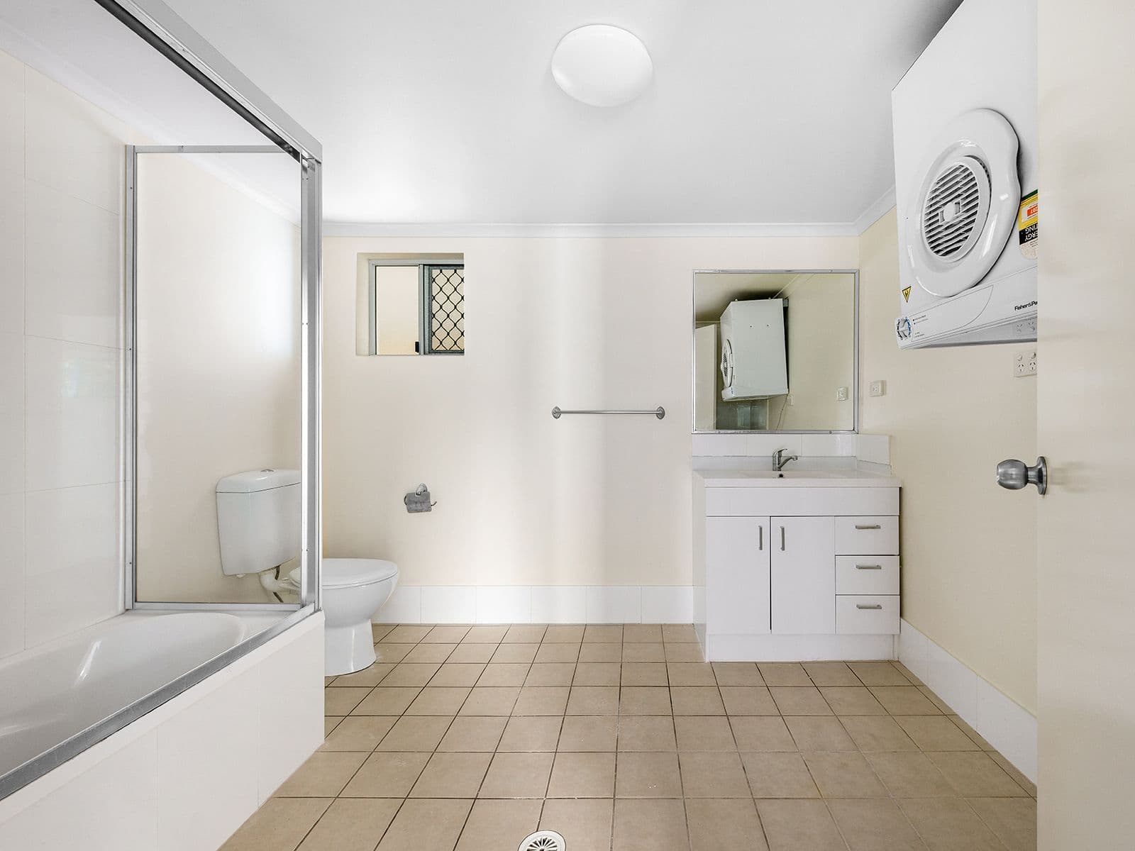 8 Sharon Court, Casino - Thumbnail 4