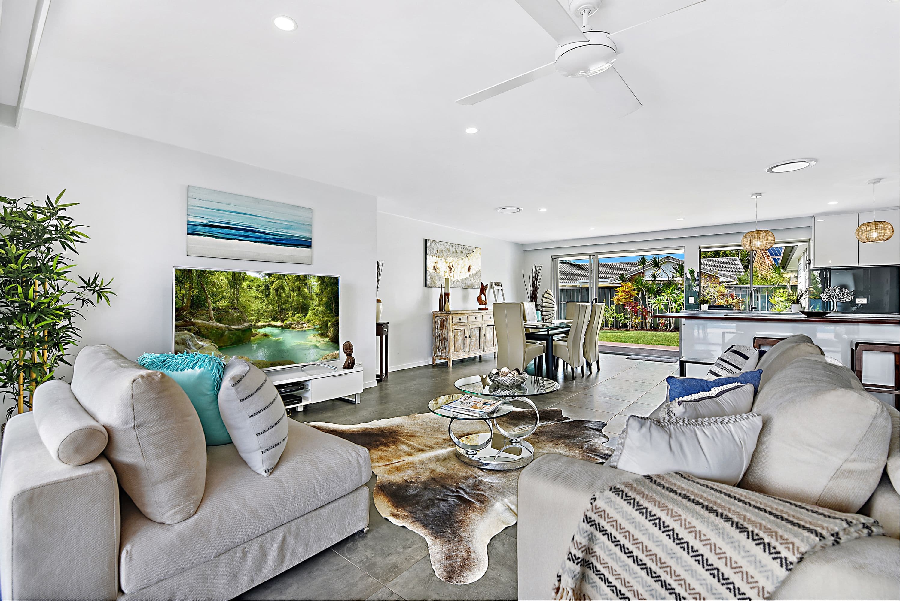 24 Pintail Crescent, Burleigh Waters QLD 4220, Burleigh Waters - Thumbnail 3