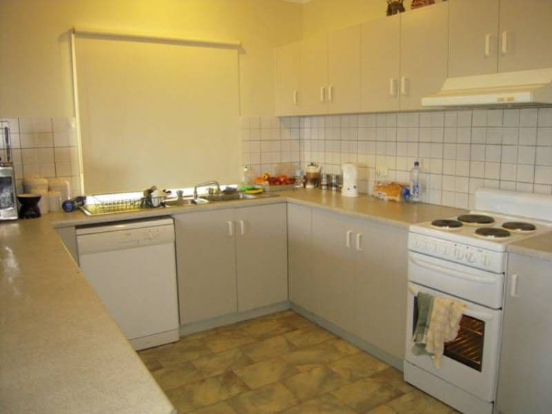 35 Ian Wood Drive, DOLPHIN HEADS QLD 4740, Dolphin Heads - Thumbnail 3
