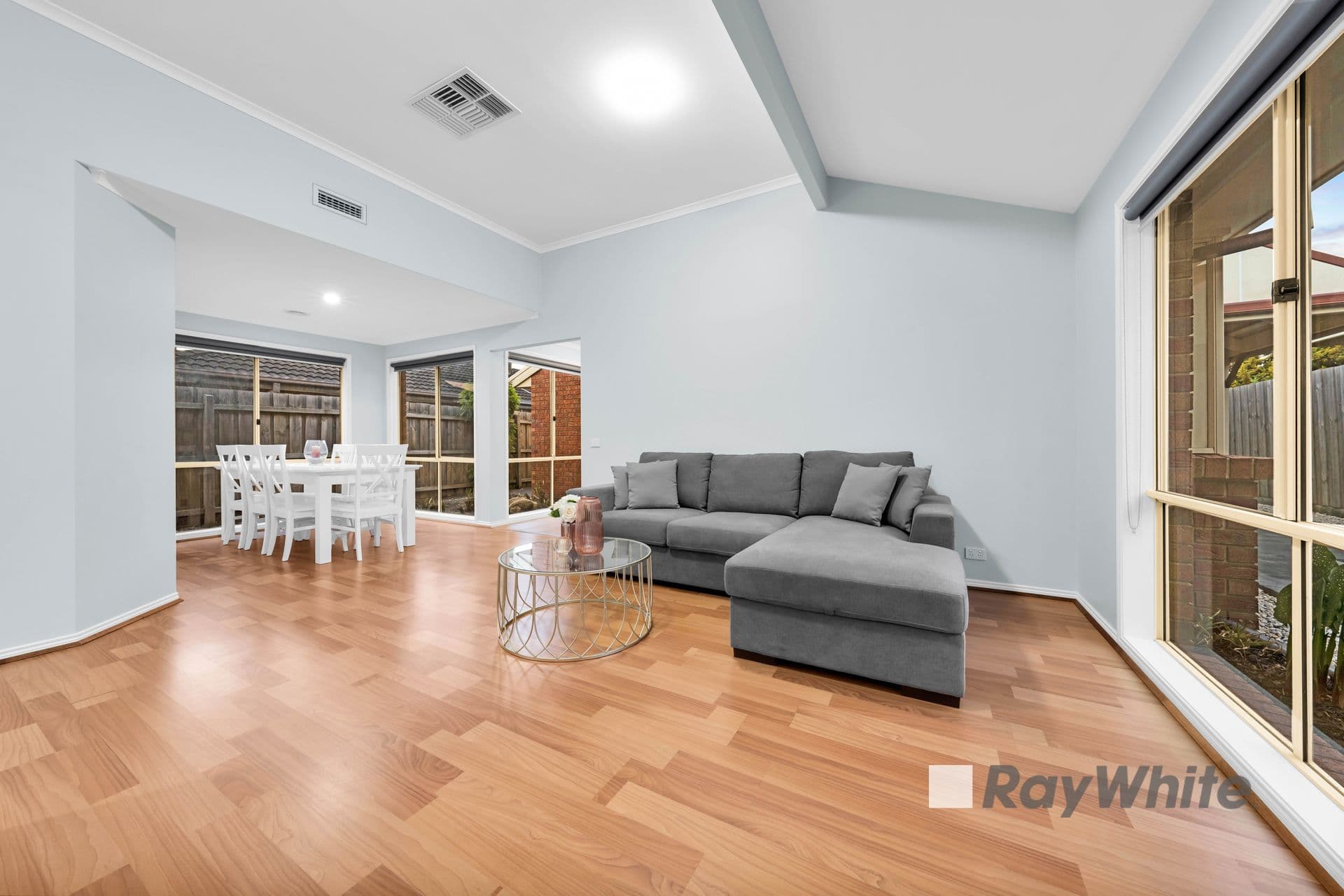 9 Langbourne Drive, Narre Warren South VIC 3805, Narre Warren South - Thumbnail 7