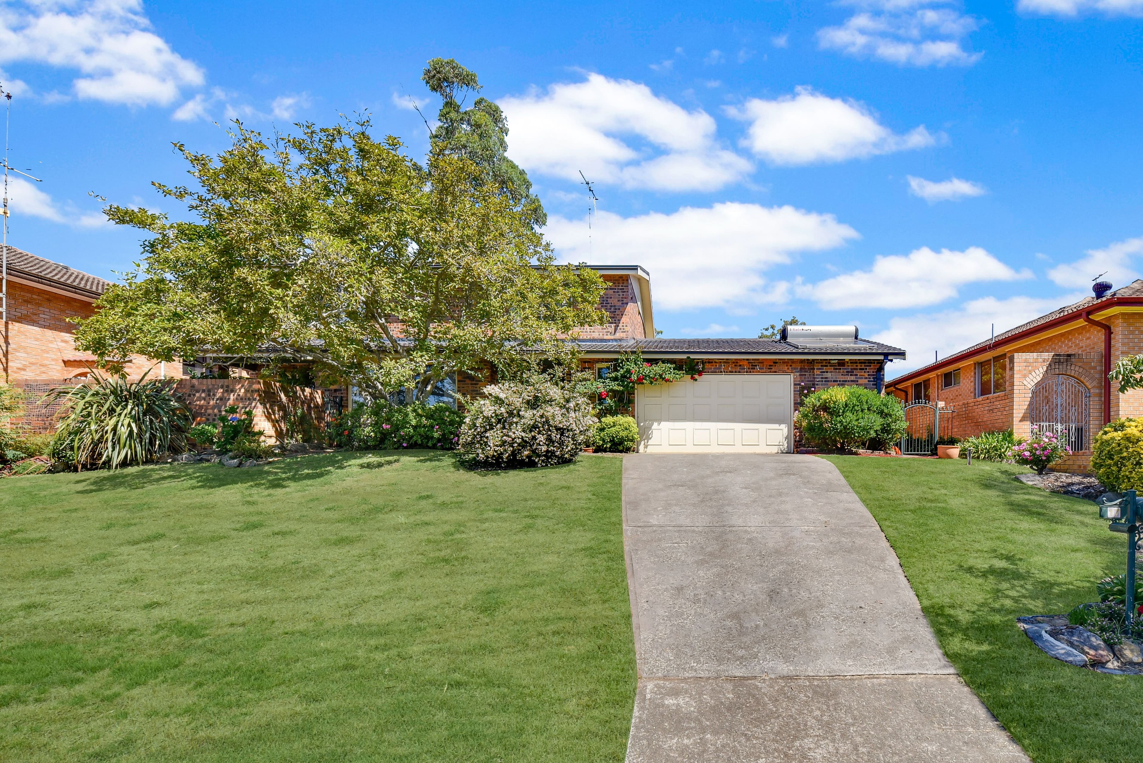 17 Wandarra Crescent, Bradbury NSW 2560, Bradbury - Image 1