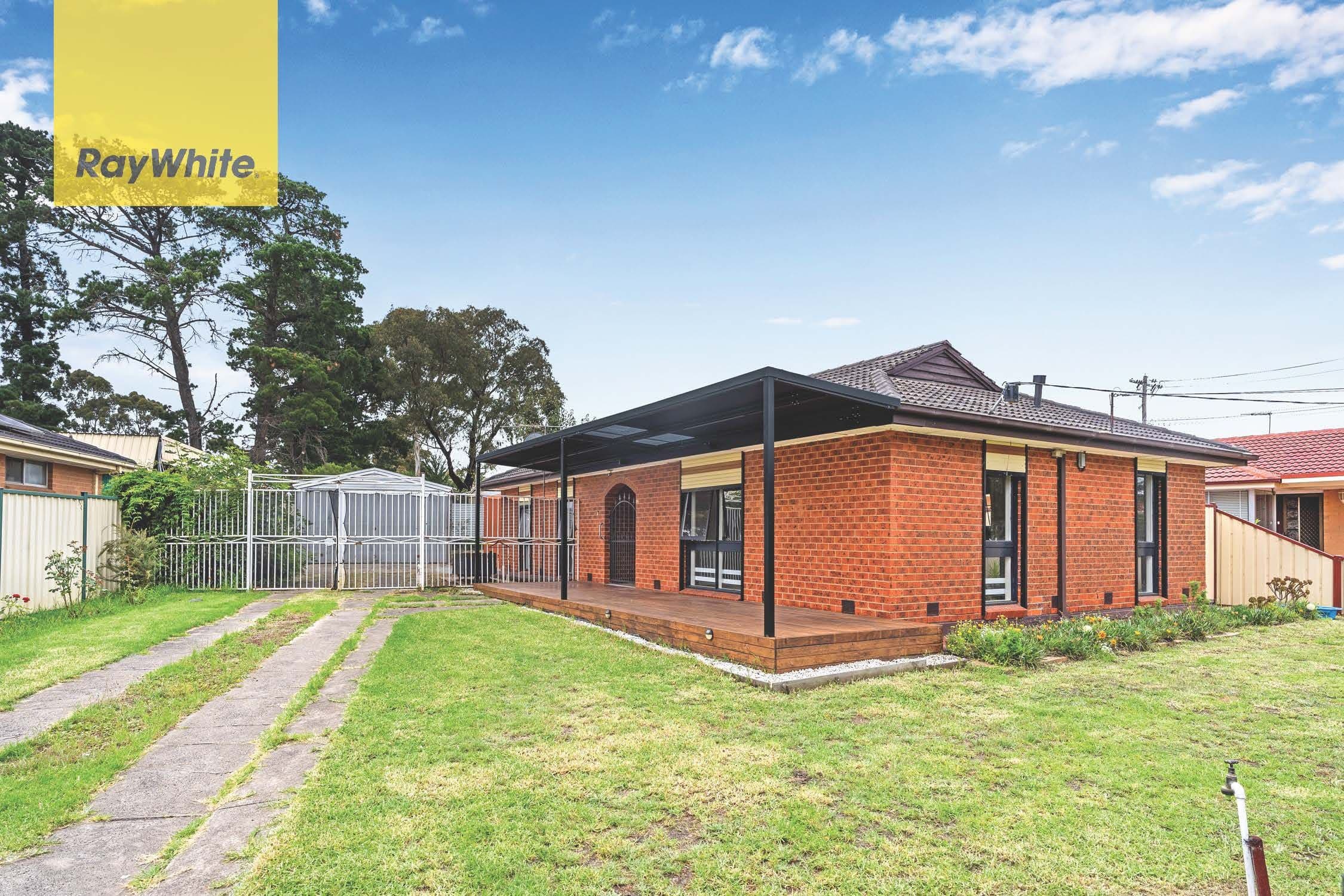 17 Myuna Drive, Kings Park VIC 3021, Kings Park - Image 1