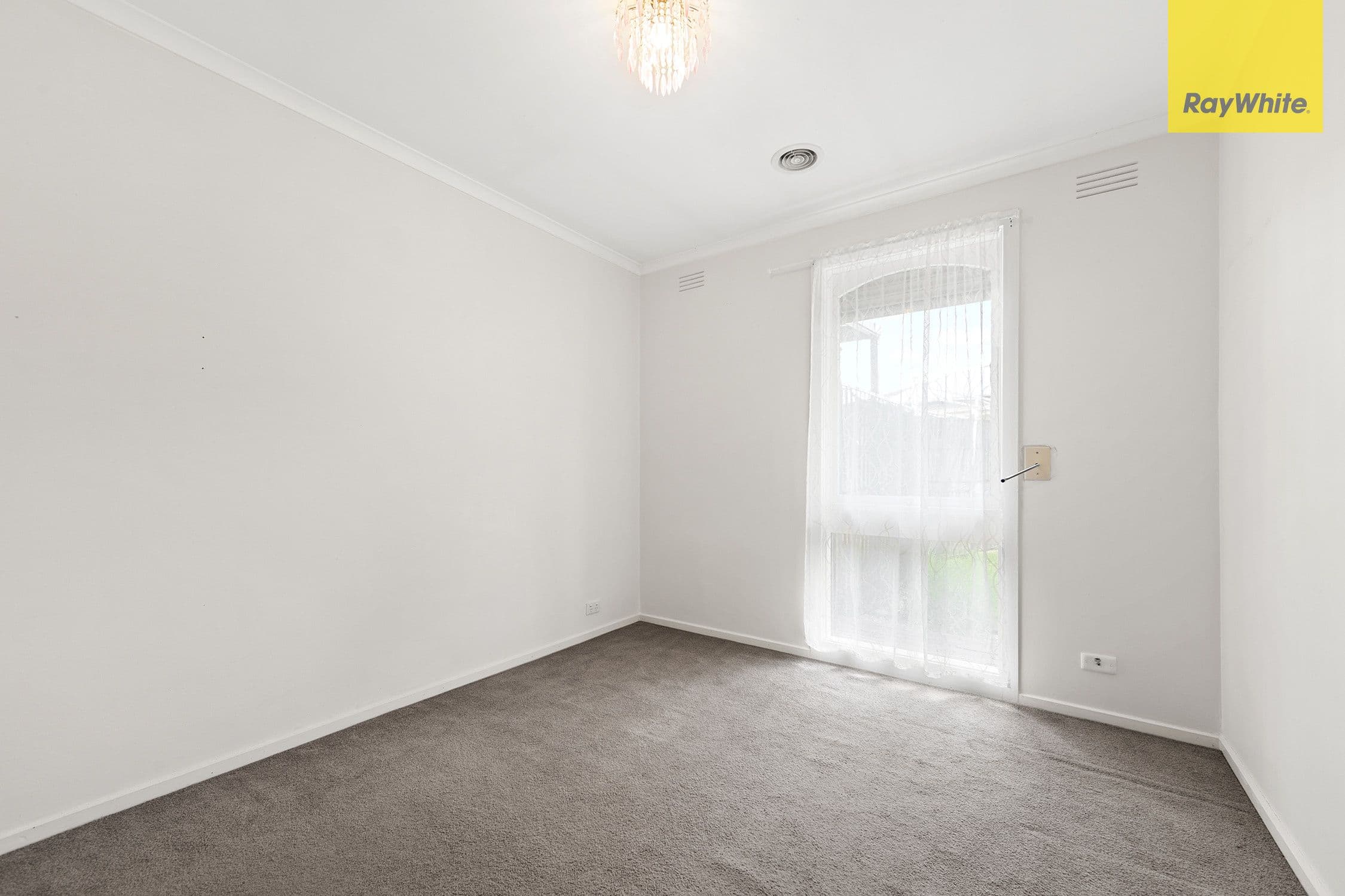 17 Myuna Drive, Kings Park VIC 3021, Kings Park - Thumbnail 6