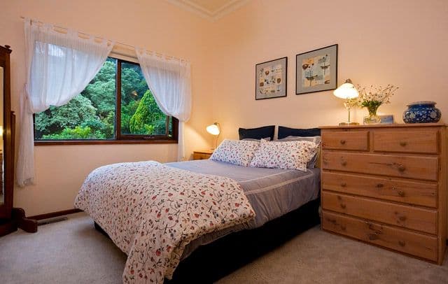 22 Kia Ora Parade, FERNTREE GULLY VIC 3156, Ferntree Gully - Thumbnail 2