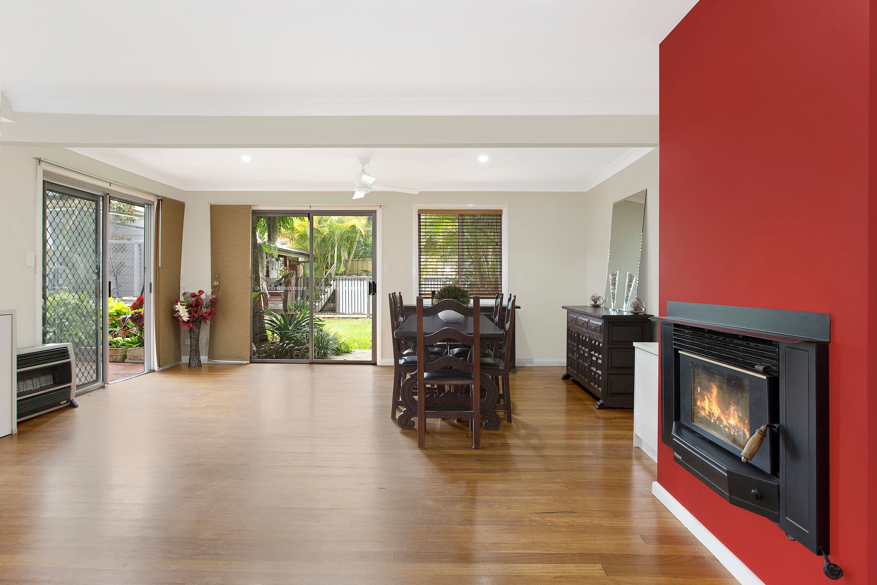 30 Audie Parade, Berkeley Vale - Thumbnail 2