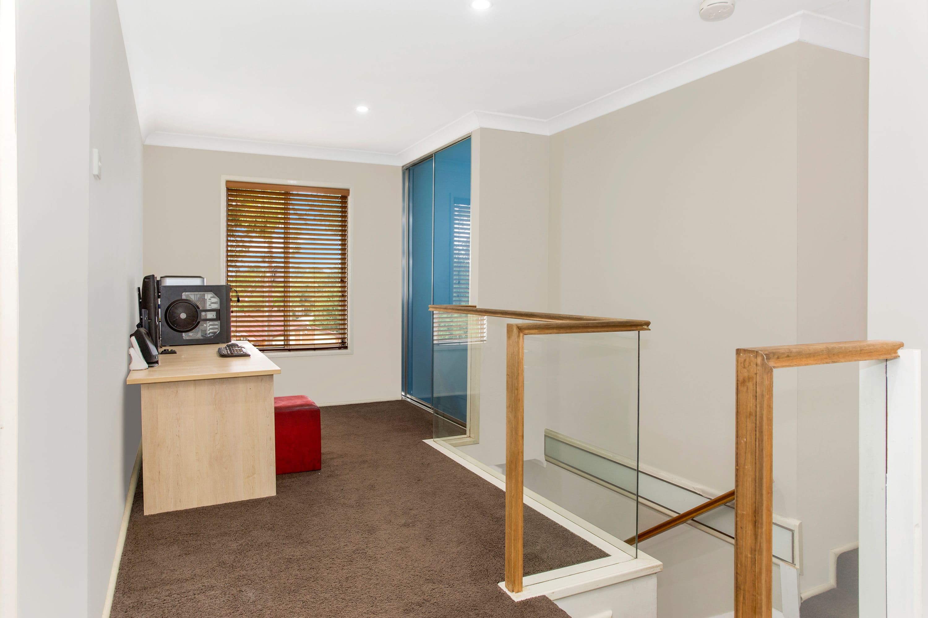 30 Audie Parade, Berkeley Vale - Thumbnail 8