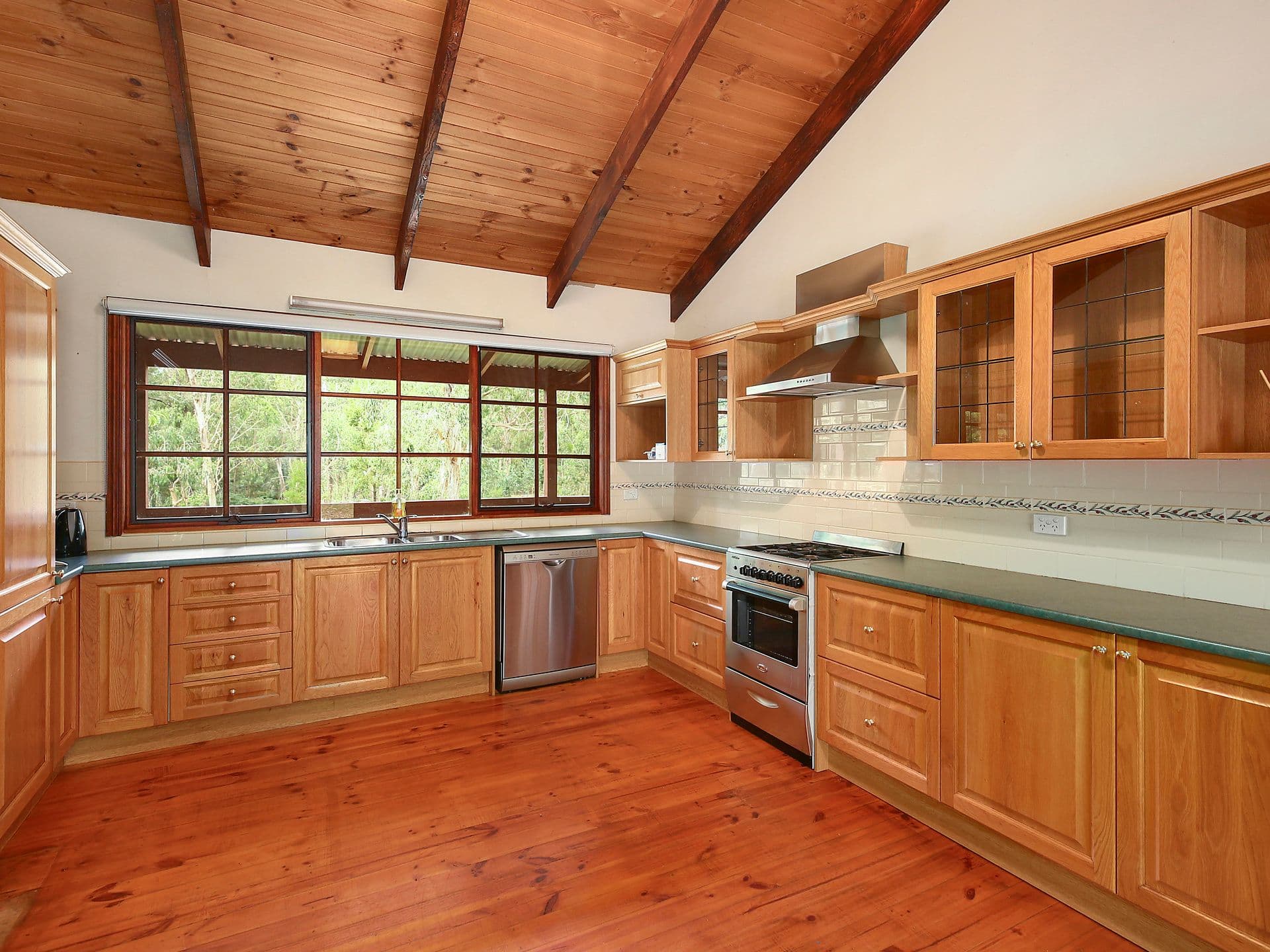 11 Kraft Crescent, Drouin, Drouin - Thumbnail 3
