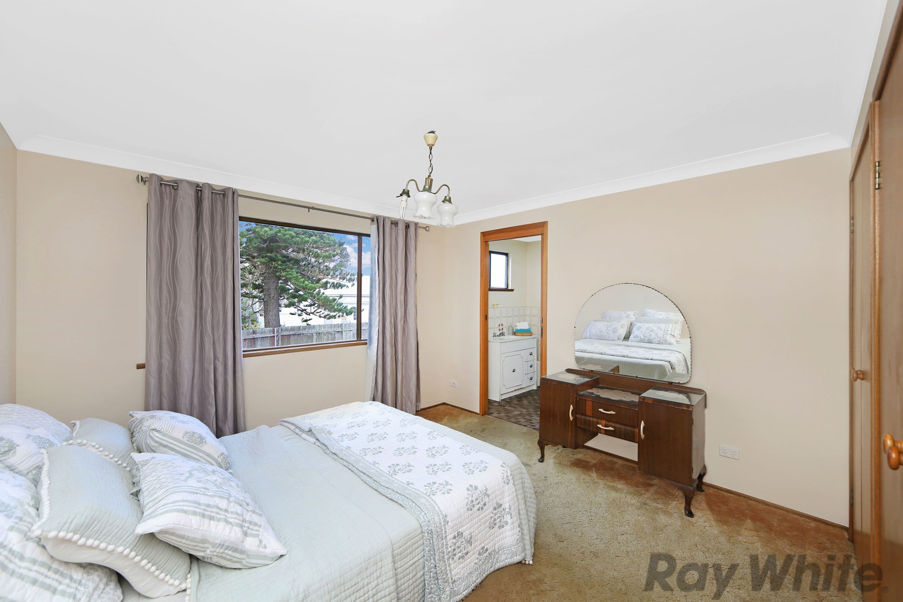 18 Boomerang Street, Budgewoi - Thumbnail 4
