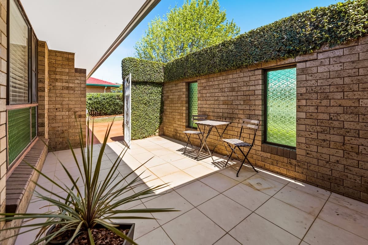 4 Gracene Court, Wilsonton Heights QLD 4350, Wilsonton Heights - Thumbnail 3