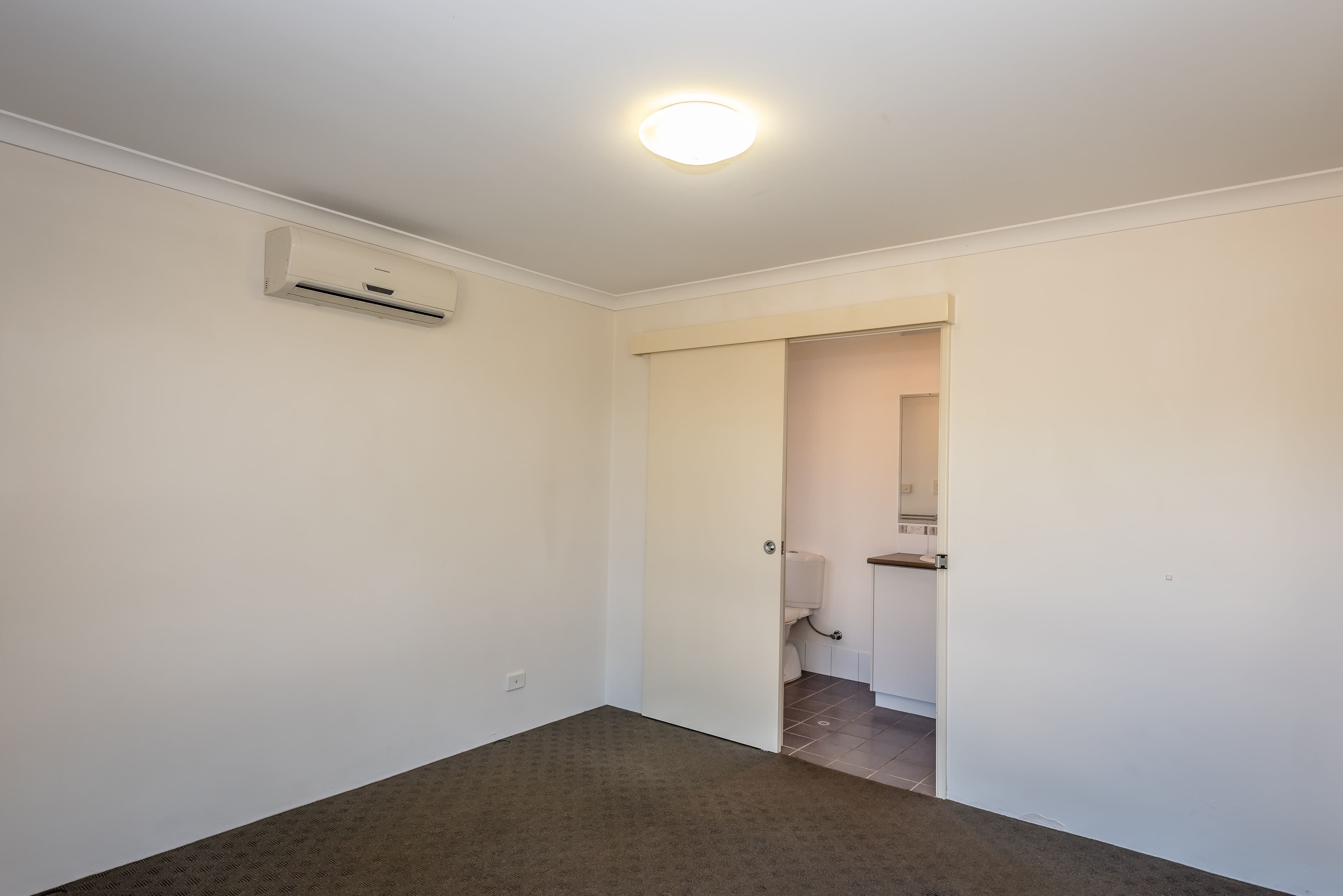 8 Whitworth Drive, Sunset Beach WA 6530, Sunset Beach - Thumbnail 4
