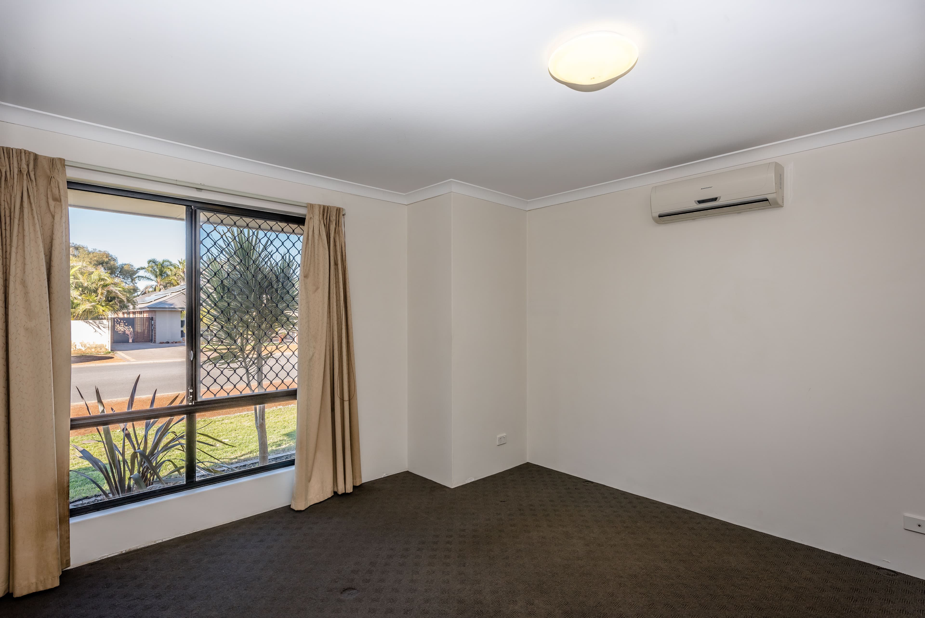 8 Whitworth Drive, Sunset Beach WA 6530, Sunset Beach - Thumbnail 5
