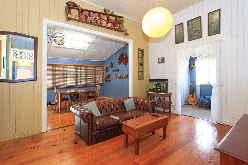 31 Barrack Road, CANNON HILL QLD 4170, Cannon Hill - Thumbnail 3