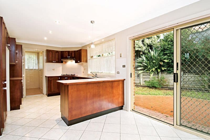 15 Phoenix Close, CASTLE HILL NSW 2154, Castle Hill - Thumbnail 2