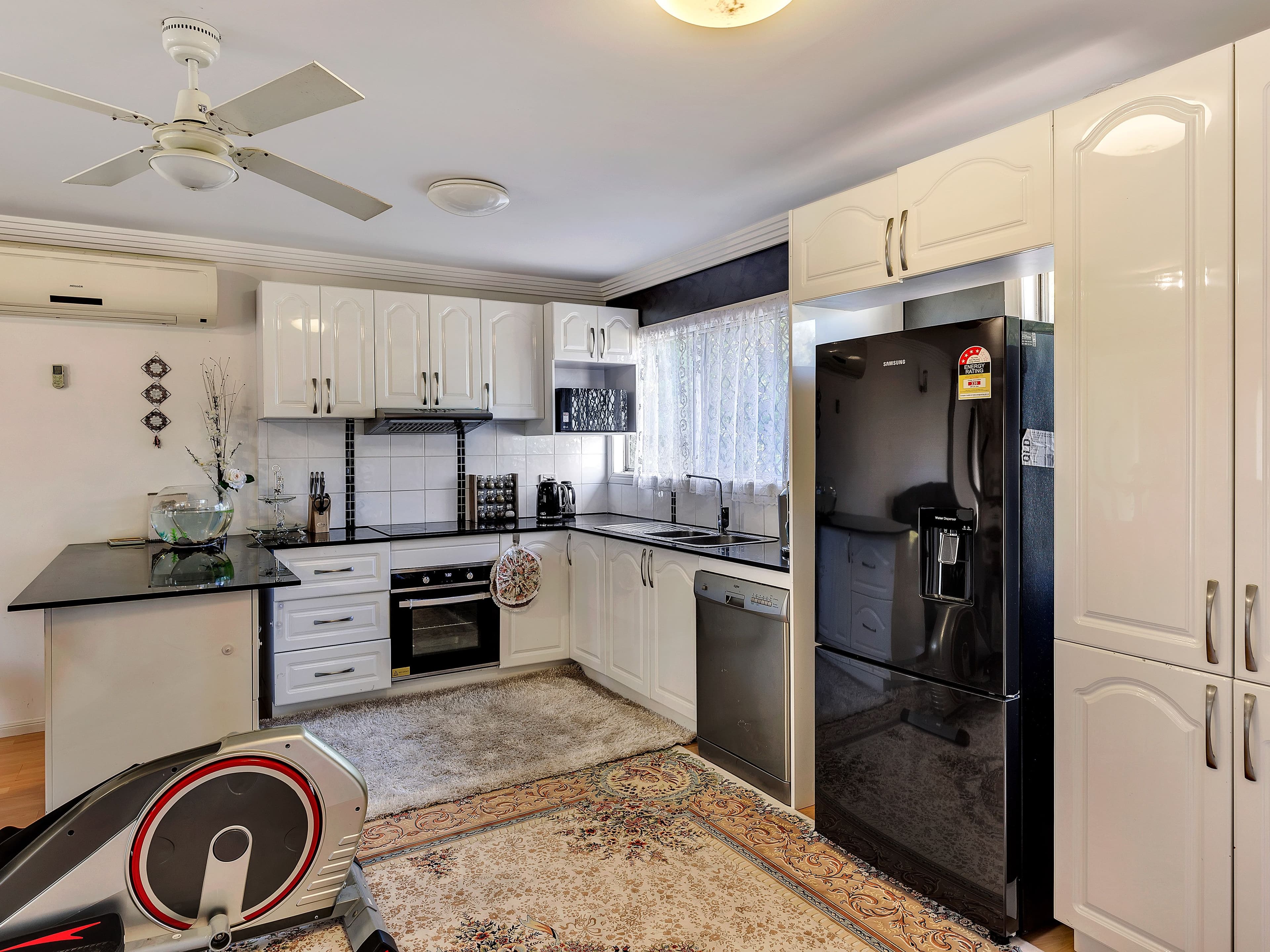 70 Bardon Road, Logan Central QLD 4114, Logan Central - Thumbnail 2