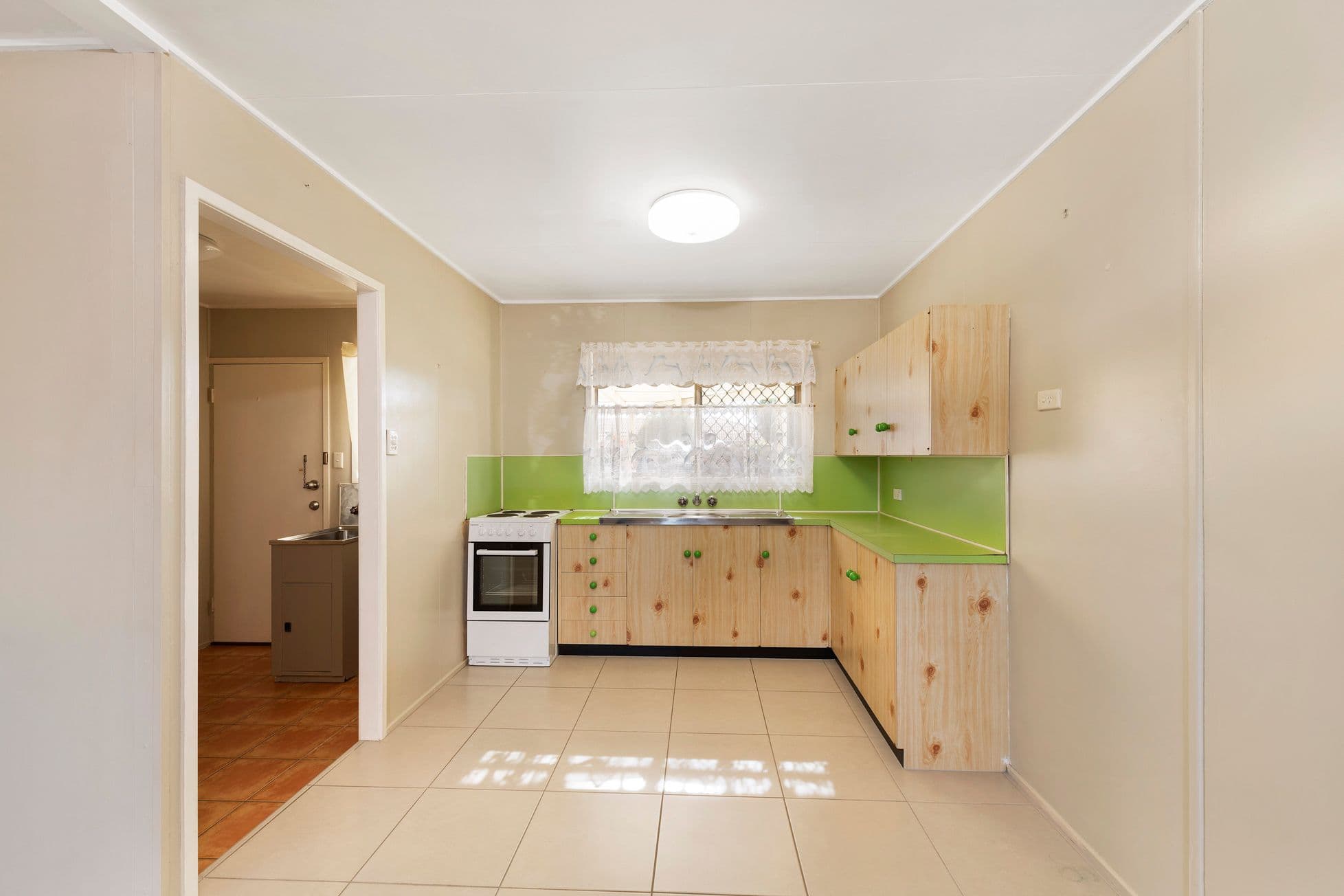 1 Lutz Court, Avenell Heights QLD 4670, Avenell Heights - Thumbnail 8