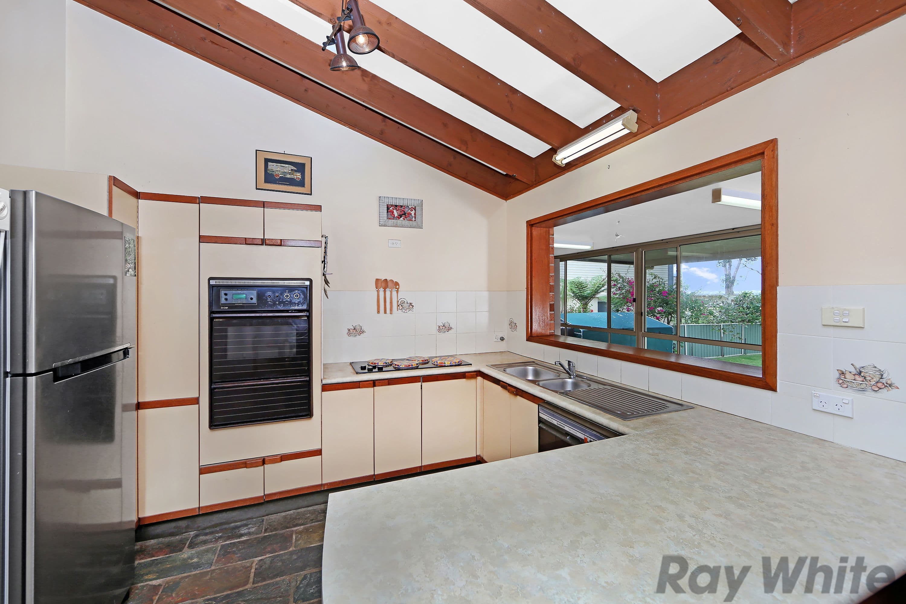 98 Liamena Avenue, San Remo - Thumbnail 3