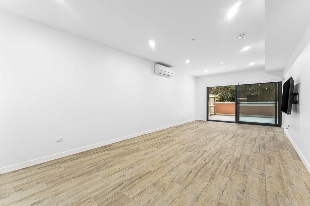 107/25 Mann Street, Gosford - Thumbnail 3