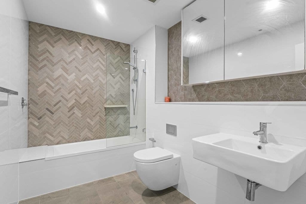 107/25 Mann Street, Gosford - Thumbnail 8
