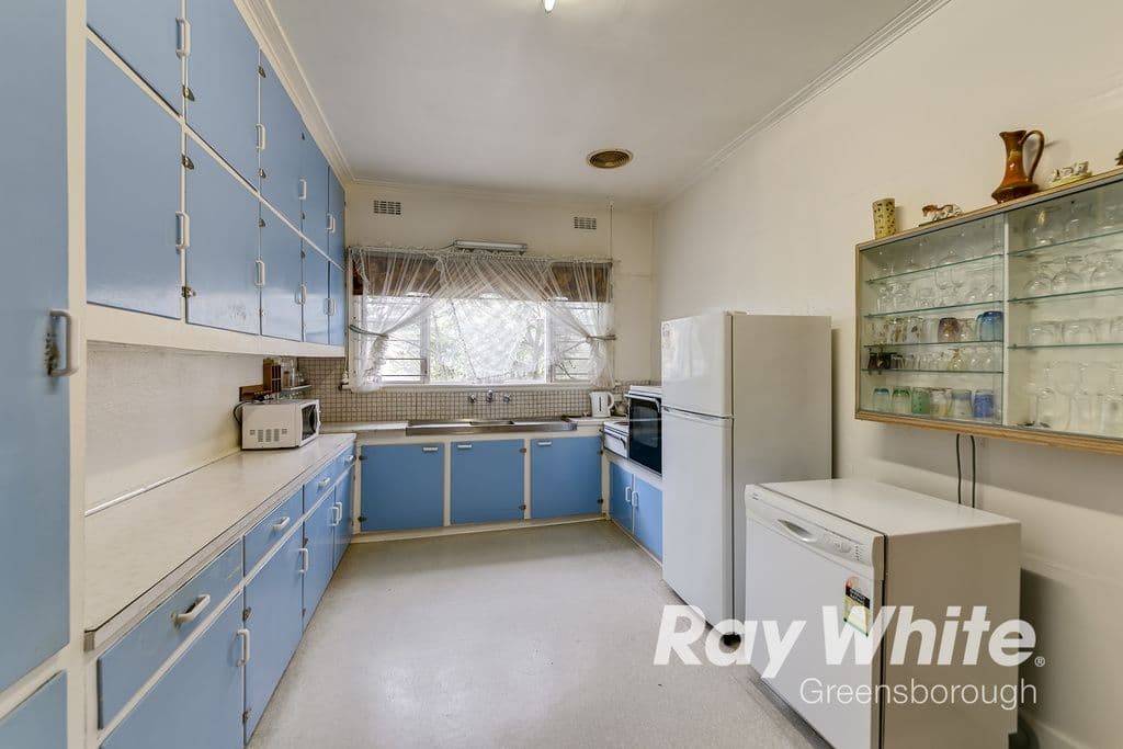 5 Hobson Street, Greensborough VIC 3088, Greensborough - Thumbnail 5