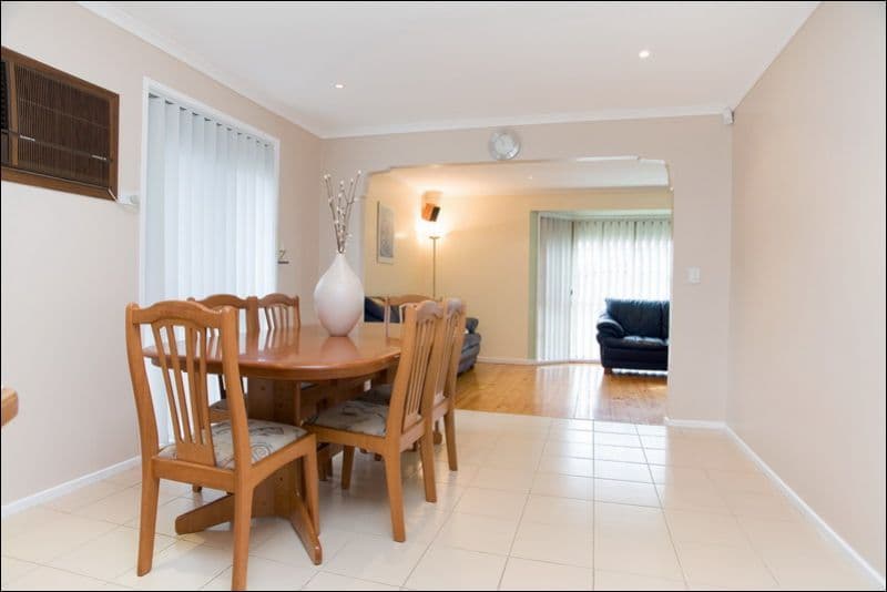 13 Fairwyn Close, MILL PARK VIC 3082, Mill Park - Thumbnail 8