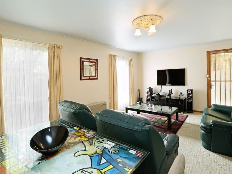 168 Thornhill Road, Highton VIC 3216, Highton - Thumbnail 3