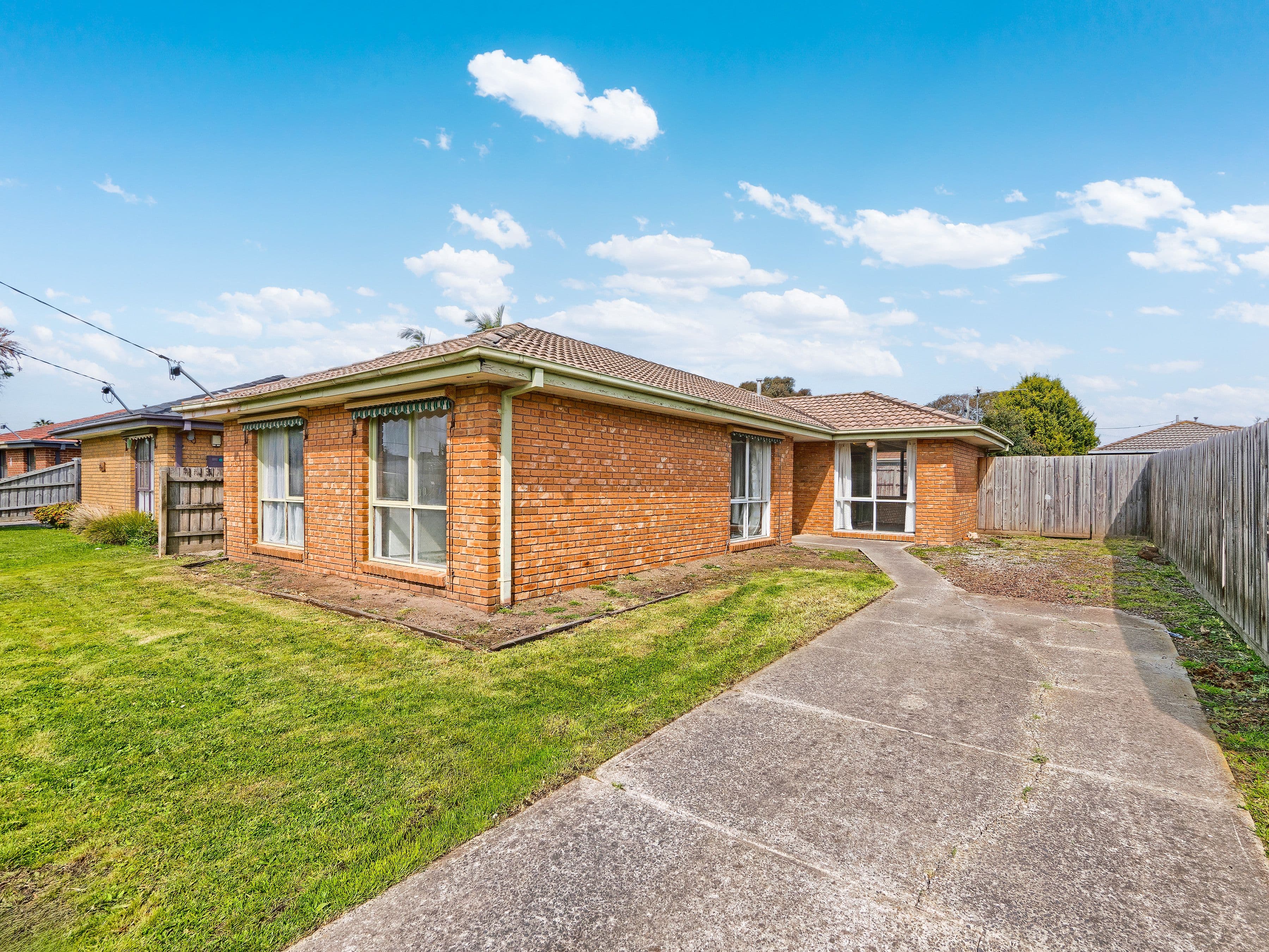 8 Elandra Way, Cranbourne West VIC 3977, Cranbourne West - Image 1