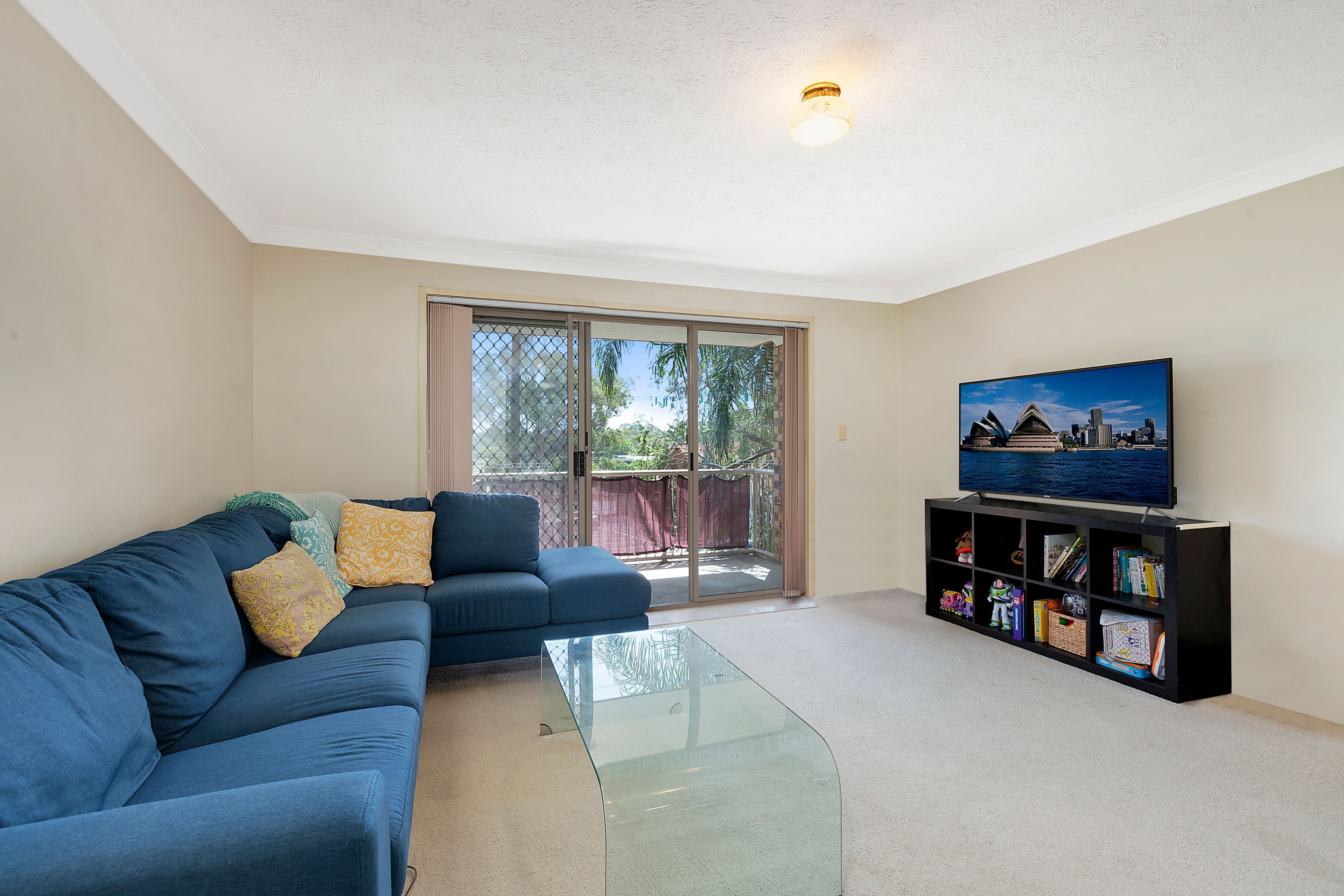 52 Whitby Street, Southport QLD 4215, Southport - Thumbnail 3