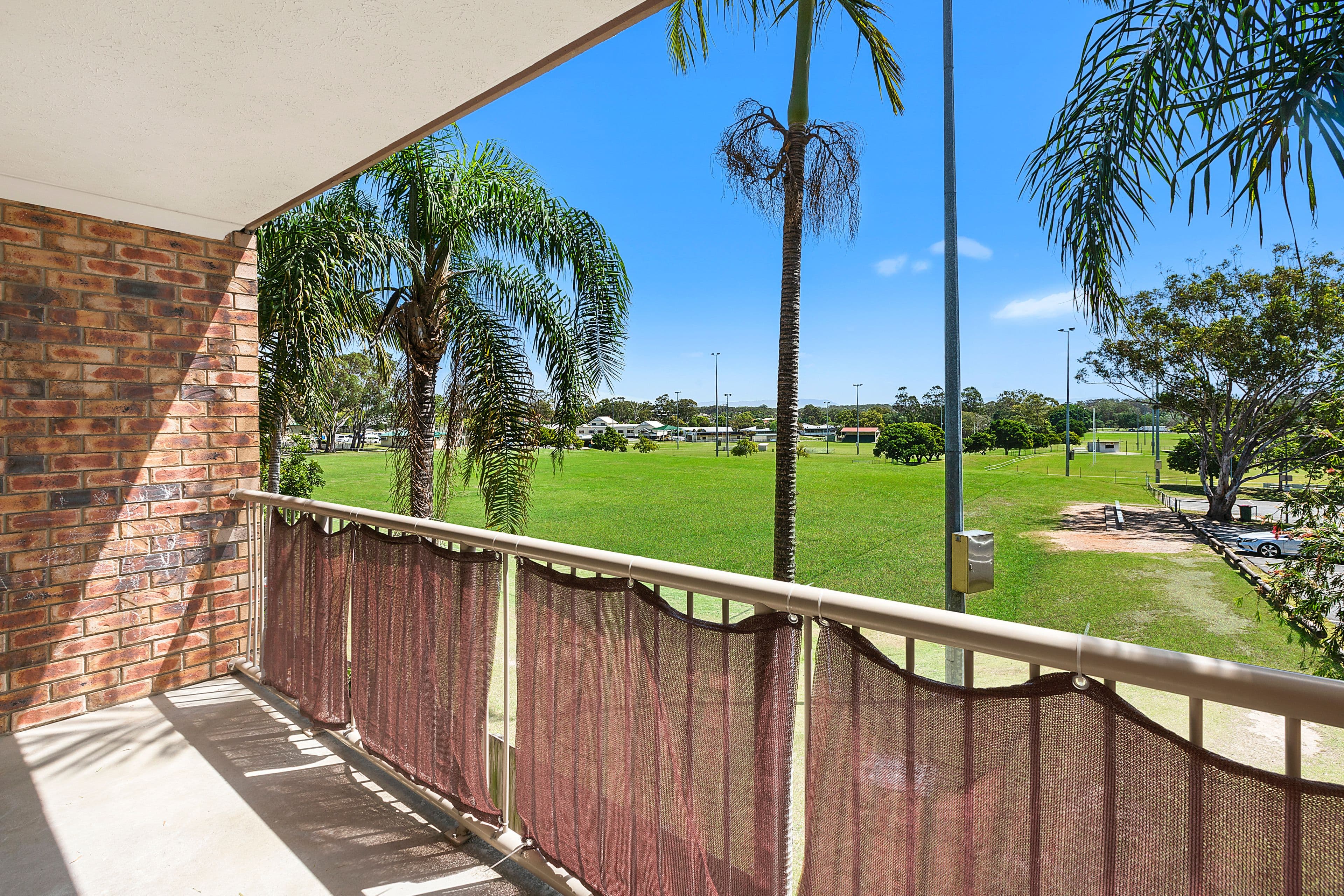 52 Whitby Street, Southport QLD 4215, Southport - Thumbnail 6