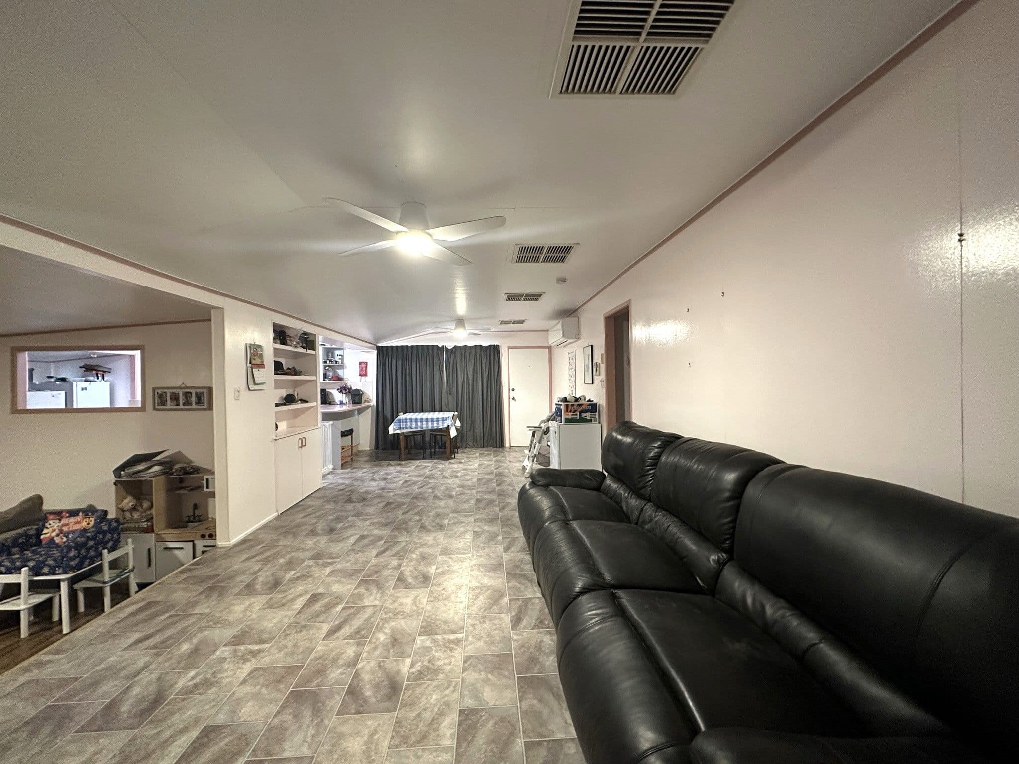 11 Quail Street, Longreach QLD 4730, Longreach - Thumbnail 8