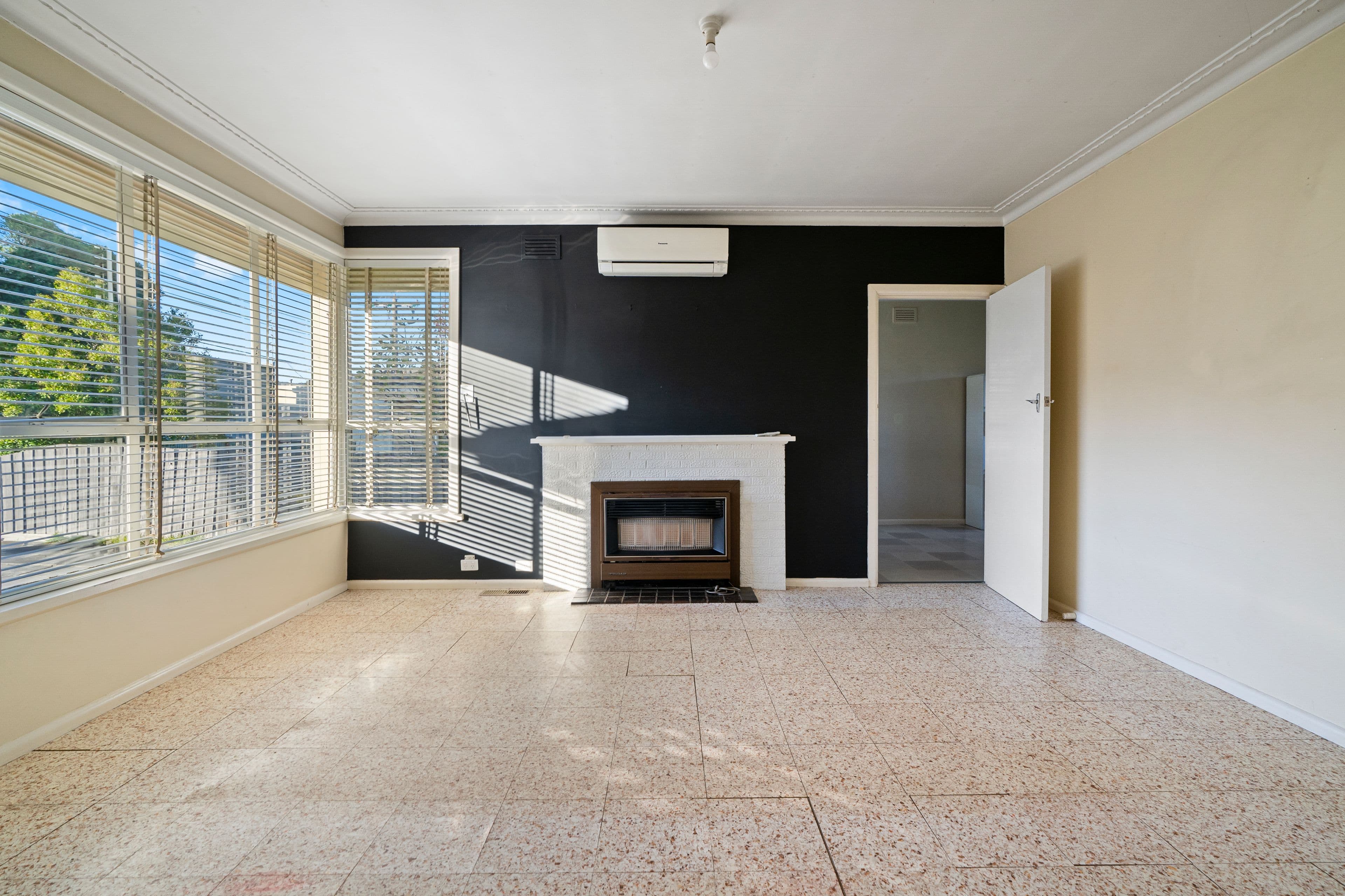 17 Adele Avenue, Ferntree Gully VIC 3156, Ferntree Gully - Thumbnail 4