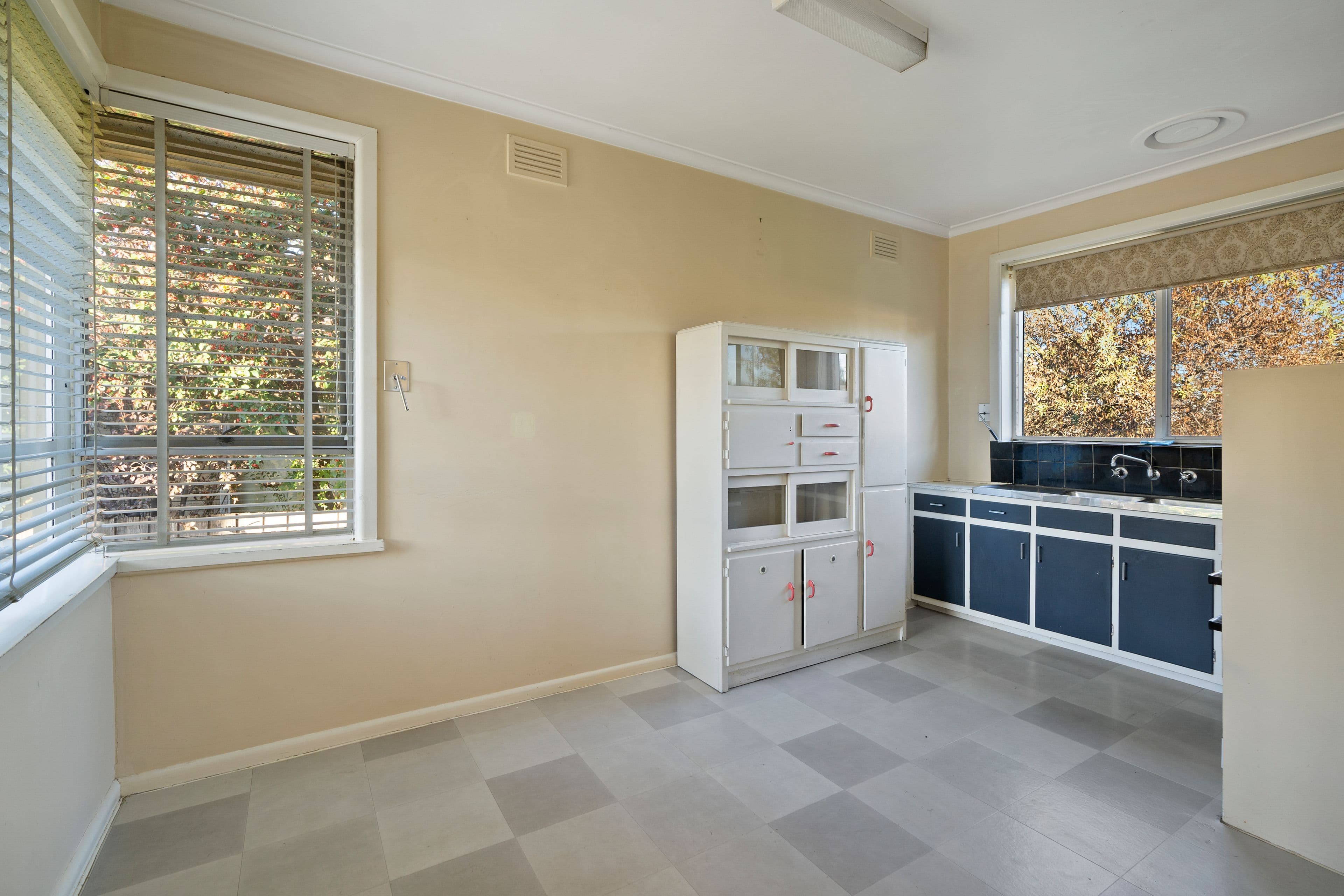 17 Adele Avenue, Ferntree Gully VIC 3156, Ferntree Gully - Thumbnail 6