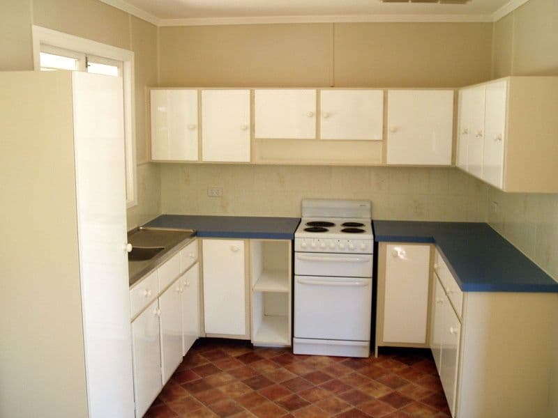 66 Little Parry, CHARLEVILLE QLD 4470, Charleville - Thumbnail 2