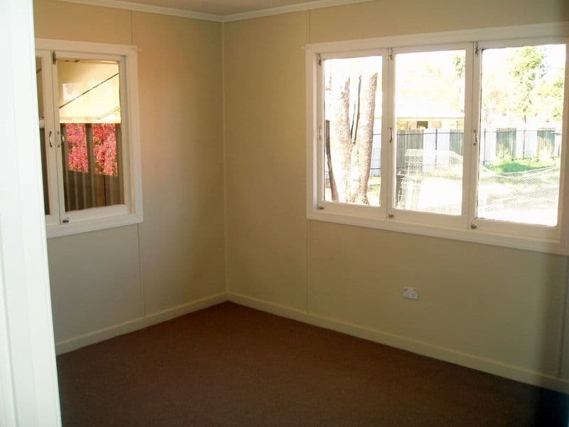 66 Little Parry, CHARLEVILLE QLD 4470, Charleville - Thumbnail 6