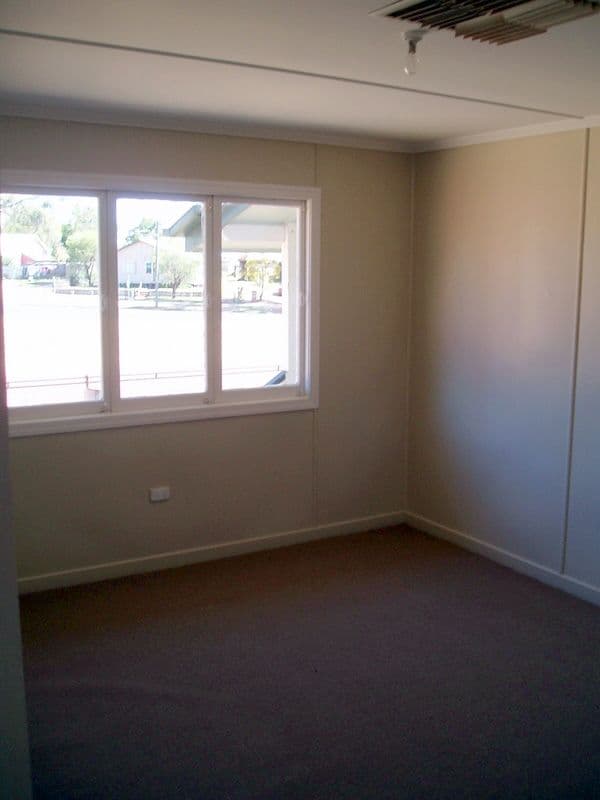 66 Little Parry, CHARLEVILLE QLD 4470, Charleville - Thumbnail 8