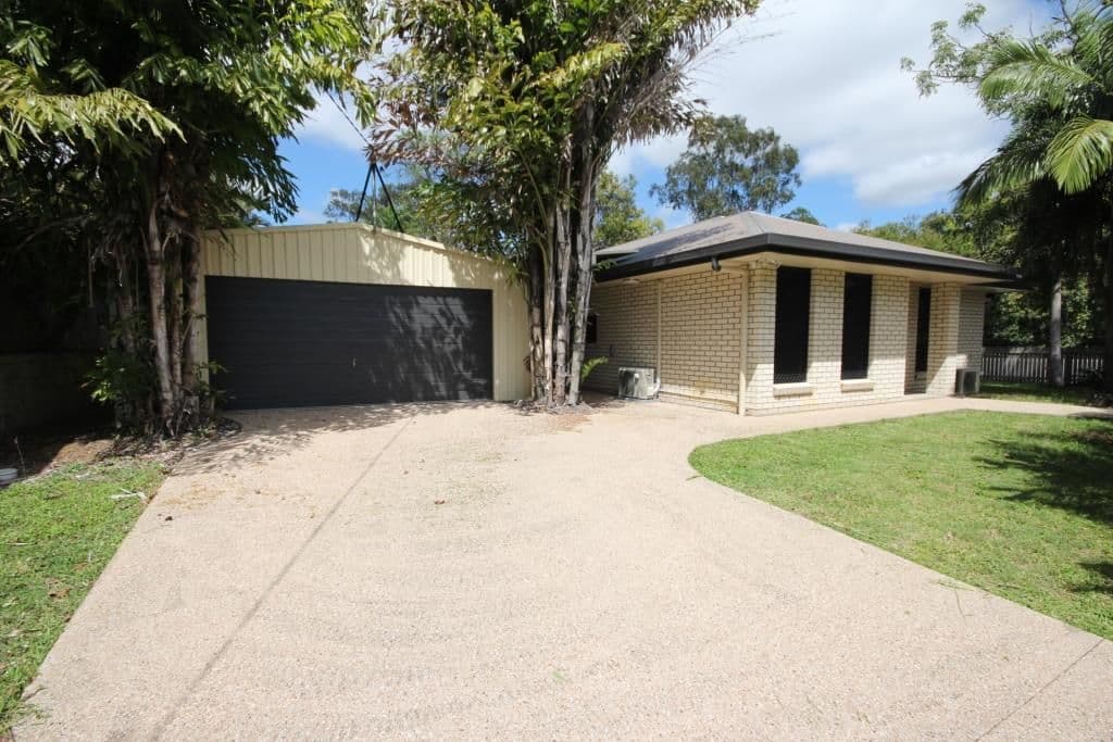 2 Maudsley Road, Sarina QLD 4737, Sarina - Thumbnail 2