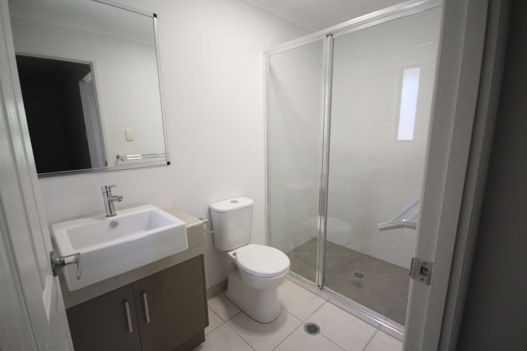 2 Maudsley Road, Sarina QLD 4737, Sarina - Thumbnail 6