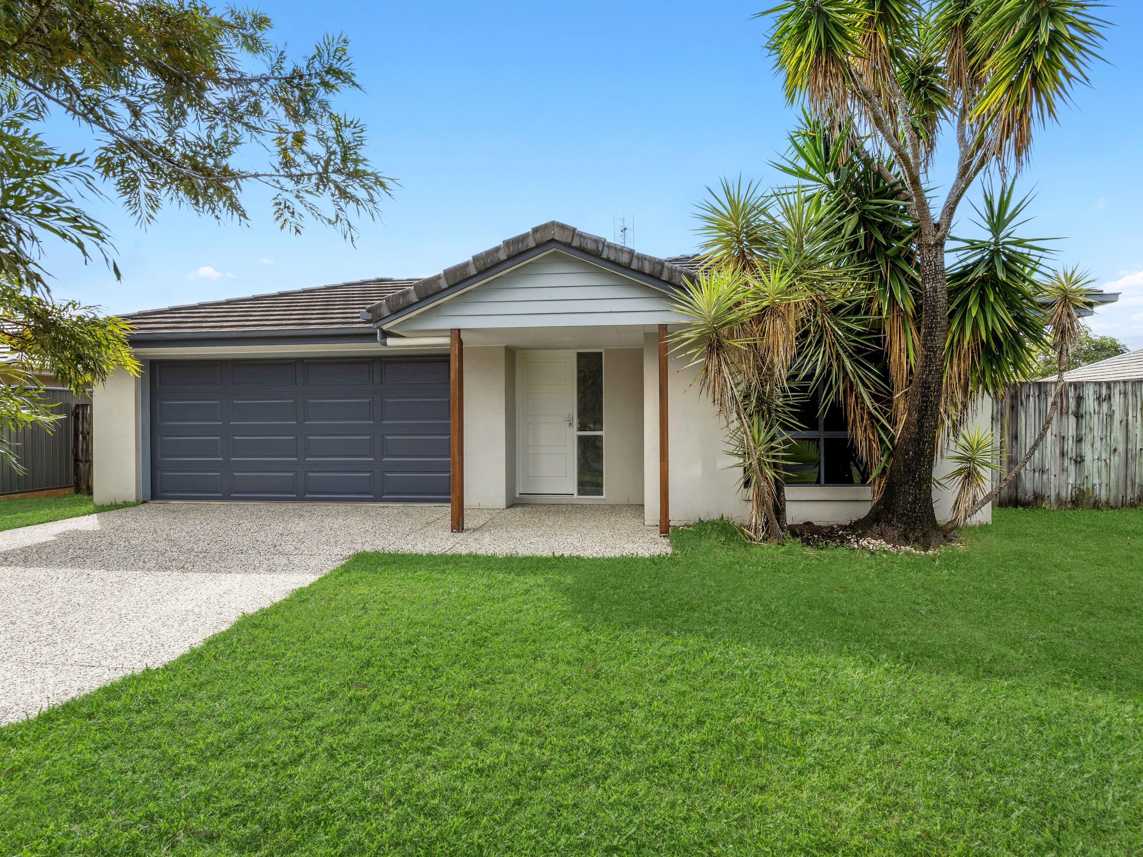 14 Maidenhair Drive, Beerwah QLD 4519, Beerwah - Thumbnail 2