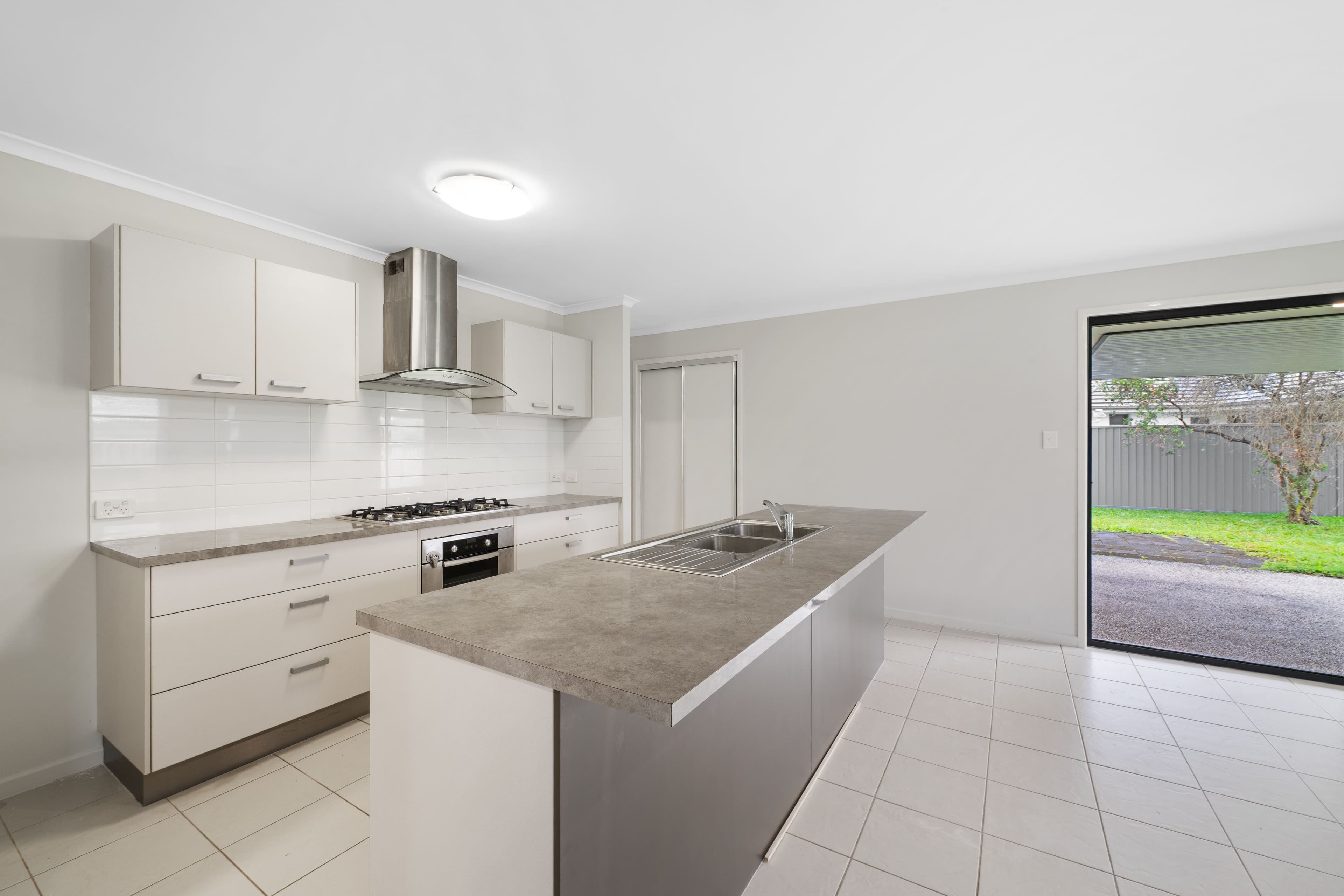 14 Maidenhair Drive, Beerwah QLD 4519, Beerwah - Thumbnail 6