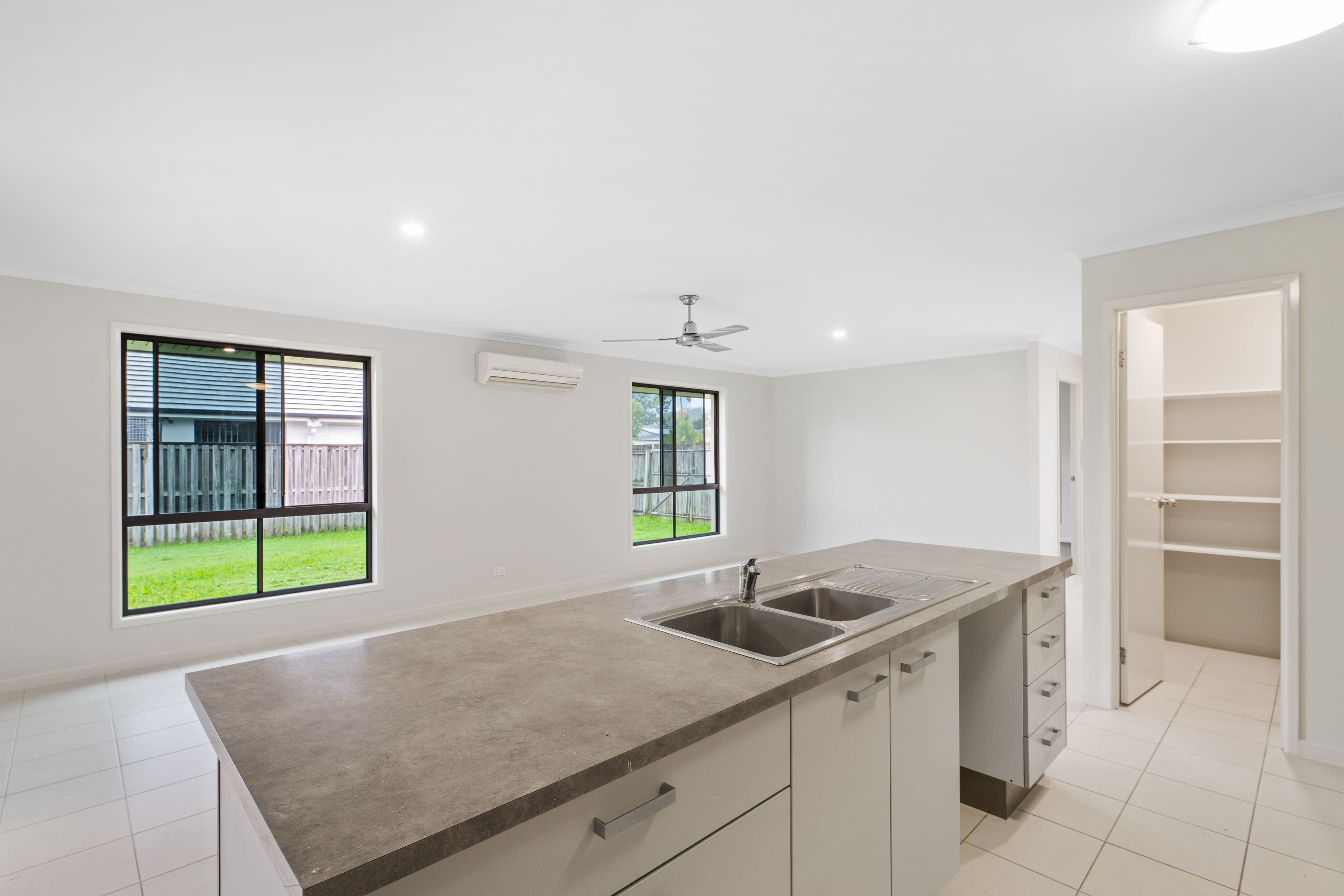 14 Maidenhair Drive, Beerwah QLD 4519, Beerwah - Thumbnail 7