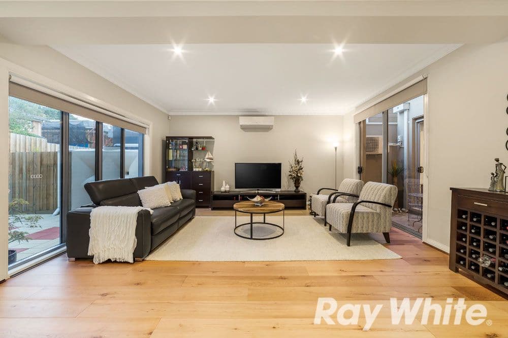 20 Aitchison Court, Glen Waverley VIC 3150, Glen Waverley - Thumbnail 2