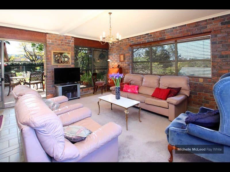 19 Morningview Street, CHAPEL HILL QLD 4069, Chapel Hill - Thumbnail 6