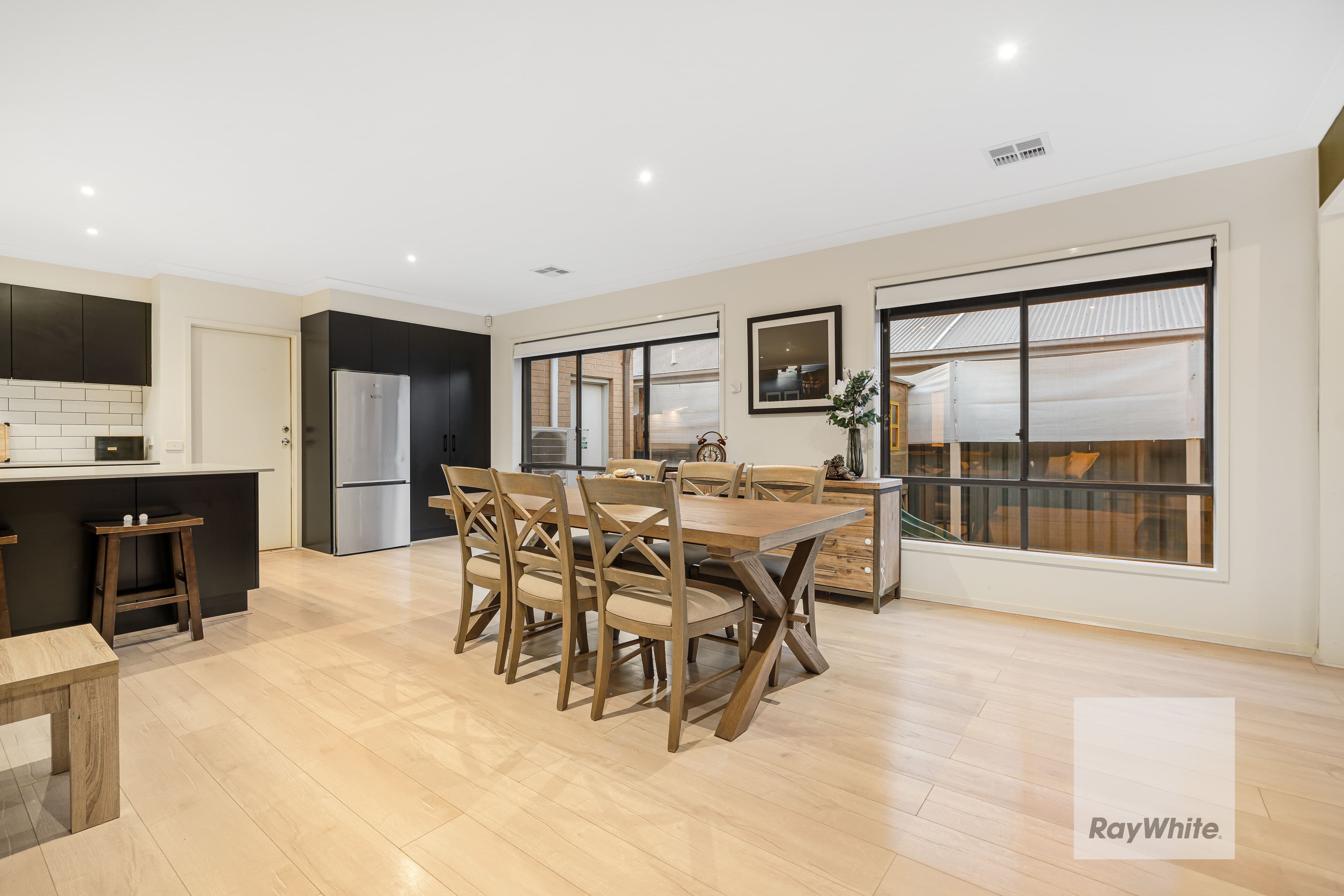 76 Pioneer Drive, Deer Park VIC 3023, Deer Park - Thumbnail 4