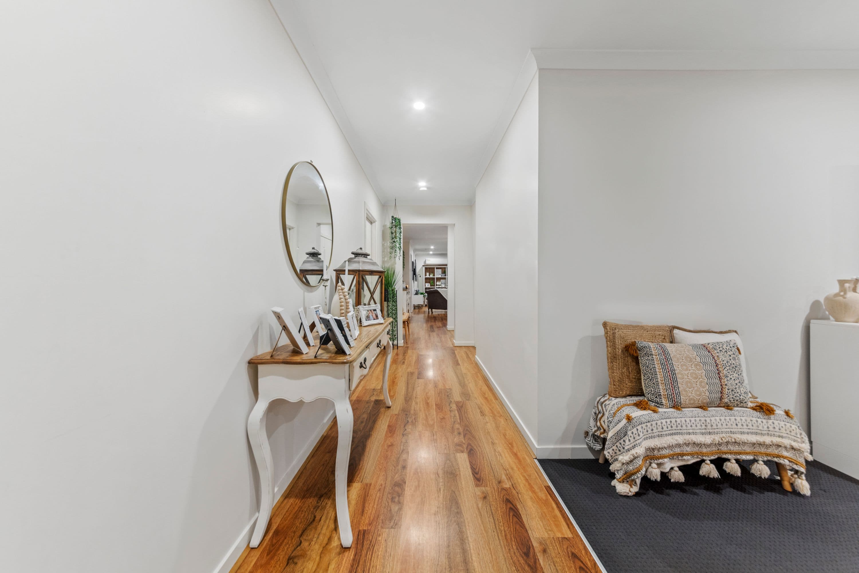 16 Wakehurst Way, Officer VIC 3809, Officer - Thumbnail 8